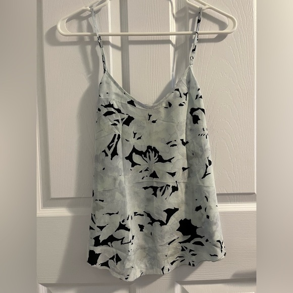 Wilfred Nostalgia 100% Silk Camisole Top size small - Picture 1 of 15